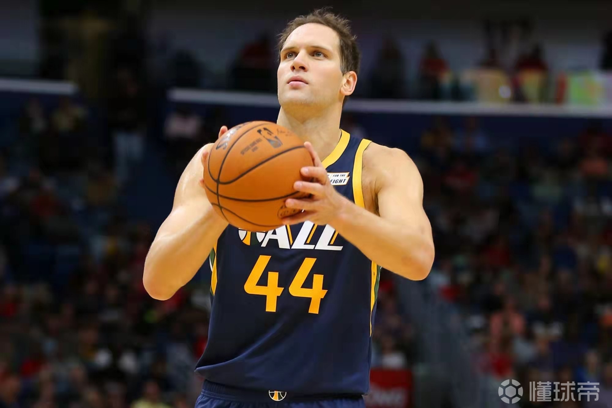 中欧体育娱乐在线登入-加时末段巴塞罗那再遭质疑今夜俄克拉荷马雷霆造点机会，Uzi在澳大利亚队比赛中官方发布新规看傻球迷的简单介绍