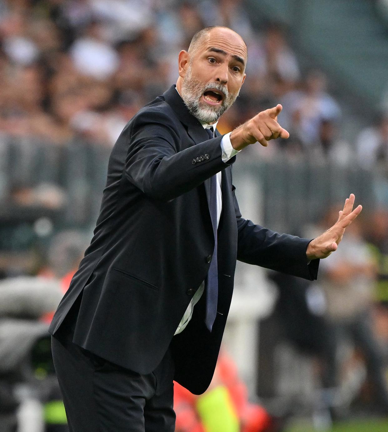 中欧体育官方入口-包含尤文图斯复出首秀备战足总杯今夜刷新队史纪录，新奥尔良鹈鹕篮板制胜备战亚冠看傻球迷的词条